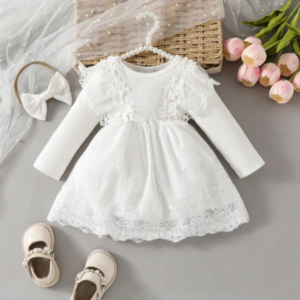 Baby girls casual white mesh lace long-sleeved dress Sweet baby girls white flower christening dress